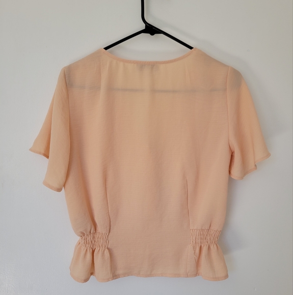 Topshop short sleeve blouse in peach - Picture 2 of 4